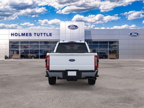 New 2026 Ford F350 Lariat w/ FX4 Off-Road Package AWD/4WD image 5