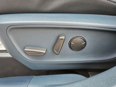 New 2026 Ford Maverick XLT image 5