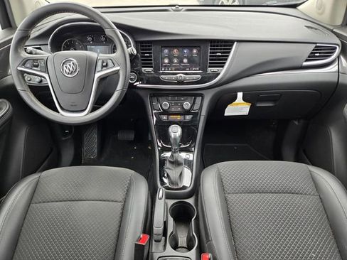 Used 2022 Buick Encore Preferred w/ Safety Package image 10
