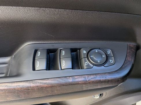 Used 2021 GMC Acadia Denali w/ Denali Ultimate Package image 15