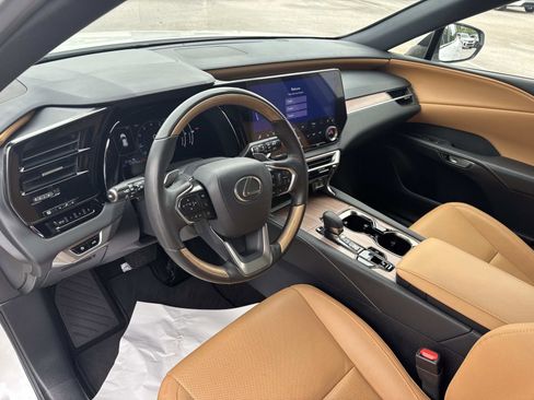 Used 2023 Lexus RX 350 Premium w/ Accessory Package (Z1) FWD image 22