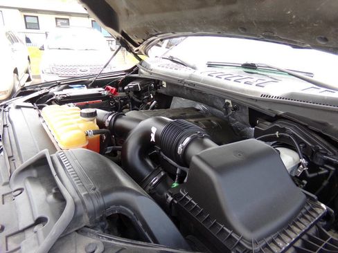 Used 2016 Ford F150 Lariat w/ Equipment Group 502A Luxury AWD/4WD image 37