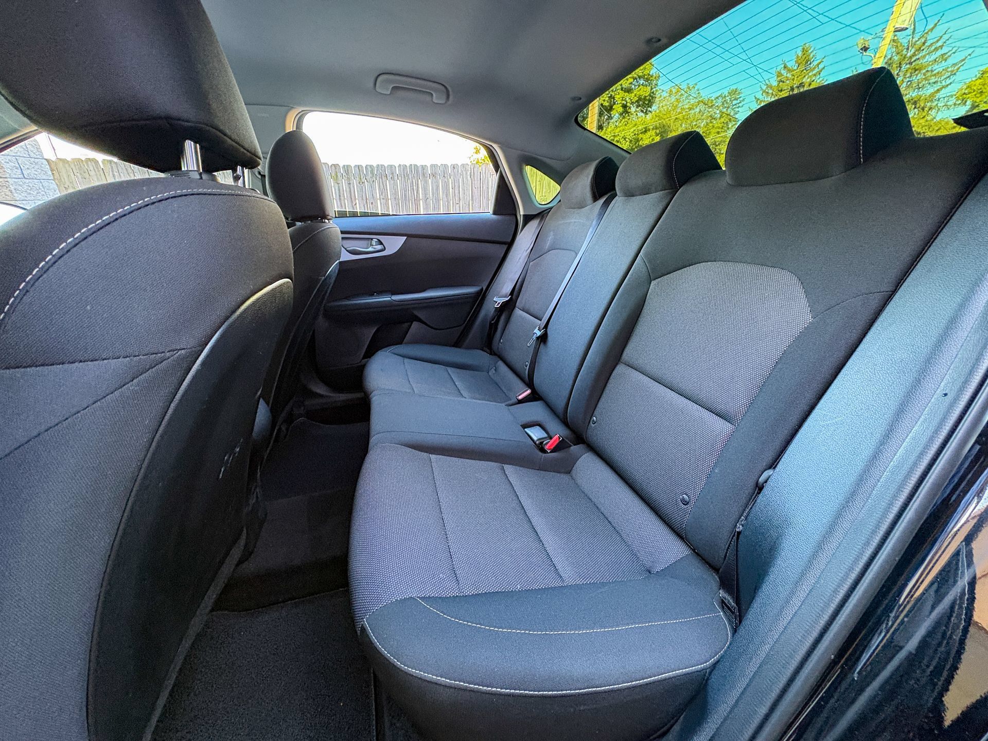 Used 2024 Kia Forte LXS w/ LXS Technology Package FWD image 19