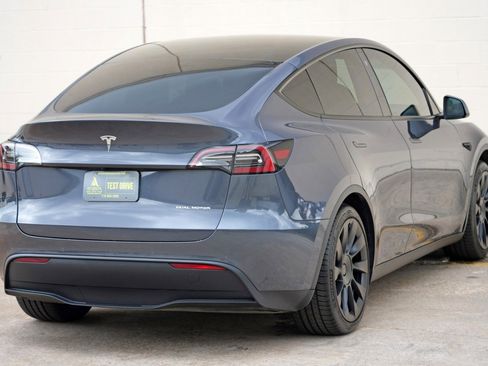 Used 2021 Tesla Model Y Long Range AWD/4WD image 52
