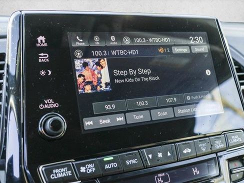 Used 2018 Honda Odyssey EX-L image 17