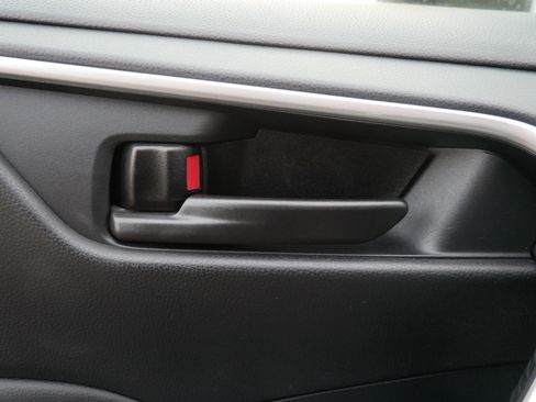 Used 2025 Toyota RAV4 LE image 14