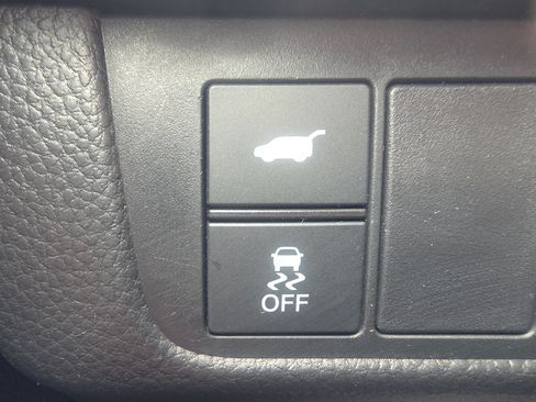 Used 2024 Honda CR-V EX-L image 30