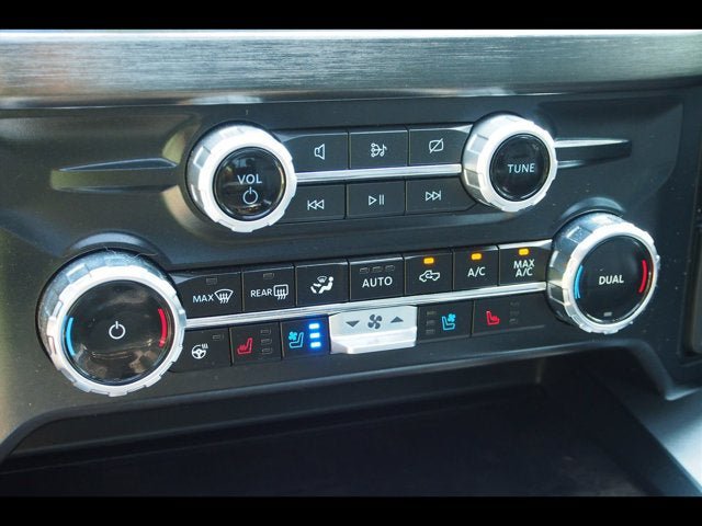 Used 2024 Ford F450 Lariat w/ Lariat Ultimate Package AWD/4WD image 25