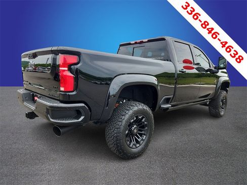 New 2024 Chevrolet Silverado 2500 LTZ w/ LTZ Plus Package image 3