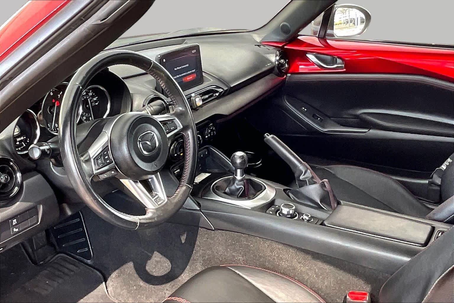 Used 2018 MAZDA MX-5 Miata RF Club w/ Brembo/BBS Package RWD image 6