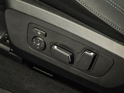 Used 2025 BMW X3 xDrive30i w/ Convenience Package image 21