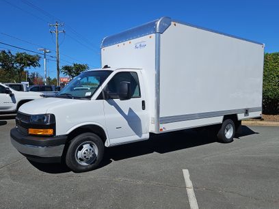 New 2025 Chevrolet Express 3500 w/ Power Convenience Package