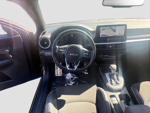 Used 2023 Kia Forte GT-Line w/ GT-Line Technology Package FWD image 21
