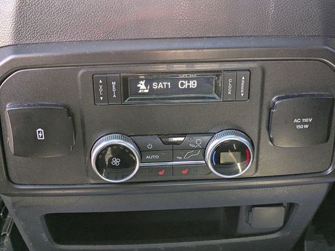 Used 2019 Ford Expedition Limited w/ Equipment Group 301A image 30