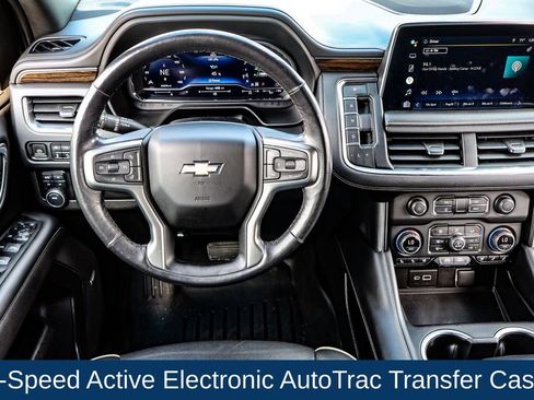 Used 2022 Chevrolet Suburban Premier image 22