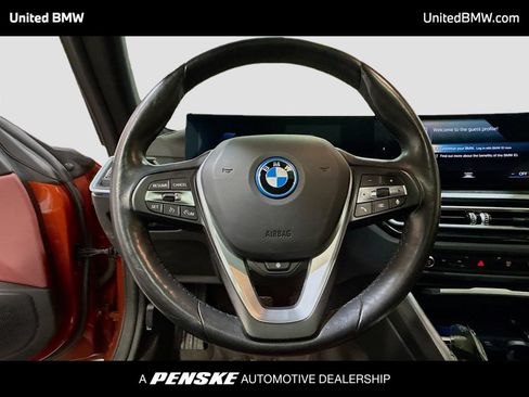 Used 2023 BMW i4 eDrive35 w/ Premium Package RWD image 6