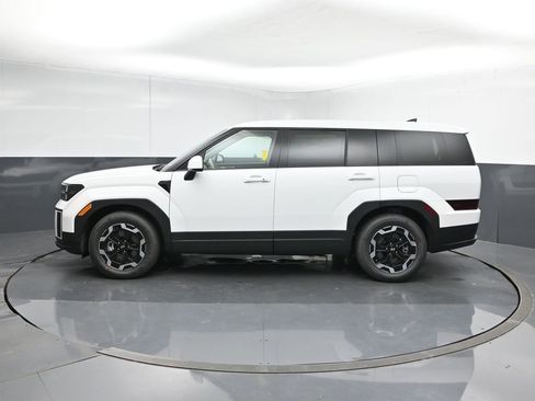 New 2026 Hyundai Santa Fe SE FWD image 2