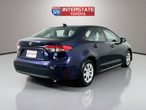 Used 2025 Toyota Corolla LE FWD image 7