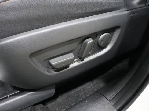 Used 2025 MAZDA CX-70 3.3 Turbo w/ Preferred Package image 12