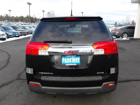 Used 2011 GMC Terrain SLE image 4
