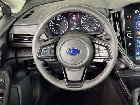 Used 2025 Subaru Crosstrek 2.5i Limited w/ Crosstrek Mirror Package image 20