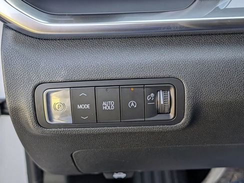 New 2026 GMC Terrain Elevation w/ LPO, Floor Liner Package FWD image 22