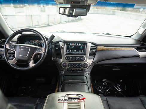 Used 2017 GMC Yukon Denali w/ Open Road Package image 14
