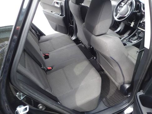 Used 2018 Toyota Corolla iM w/ Carpet Mat Package (TMS) FWD image 12