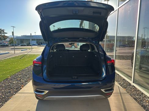 Used 2023 Buick Envision Essence image 7