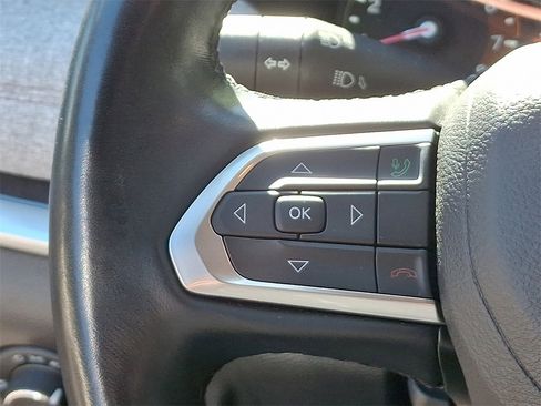 Used 2022 Jeep Compass Latitude image 21