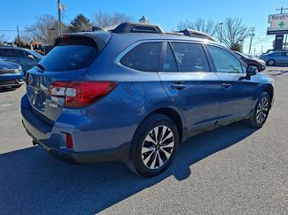 Used 2017 Subaru Outback 2.5i Limited video 4