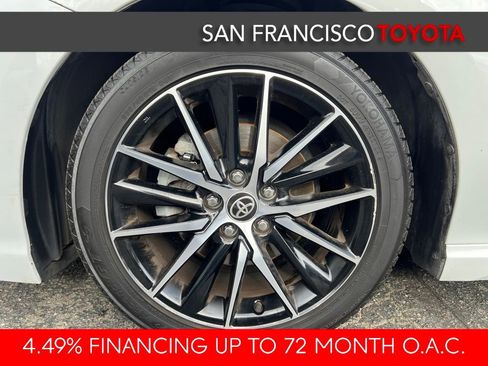 Used 2023 Toyota Camry SE image 9