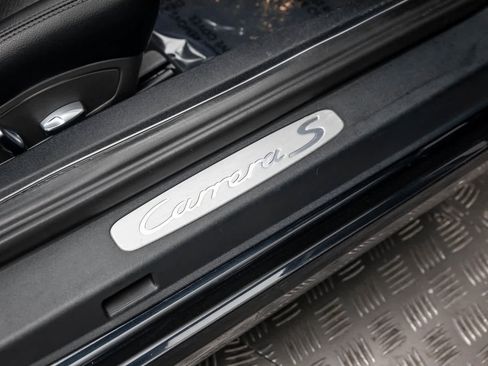 Used 2015 Porsche 911 Carrera 4S image 42