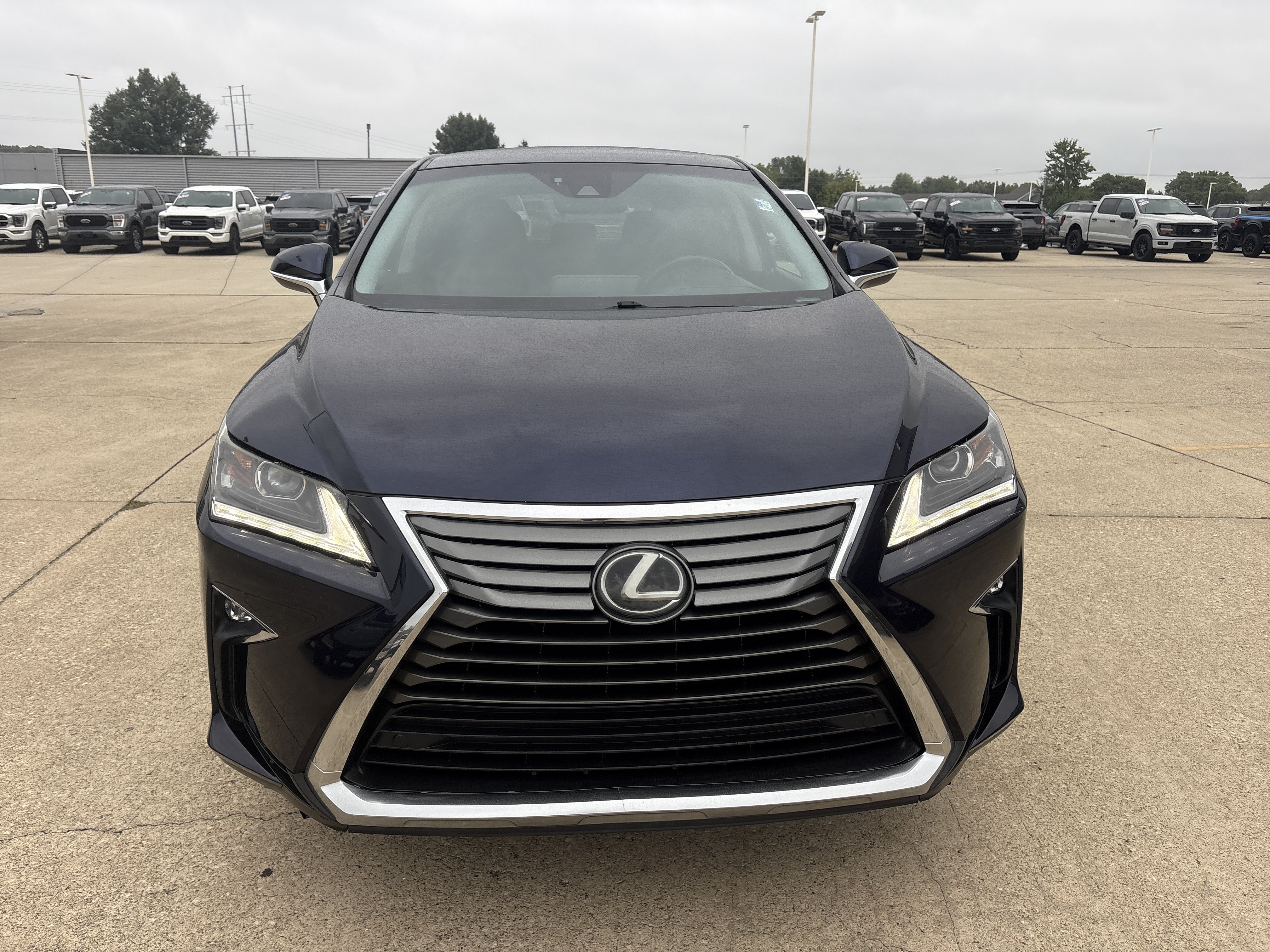 Used 2017 Lexus RX 350 FWD w/ Accessory Package image 2