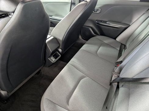 Used 2025 Kia K4 LXS image 17