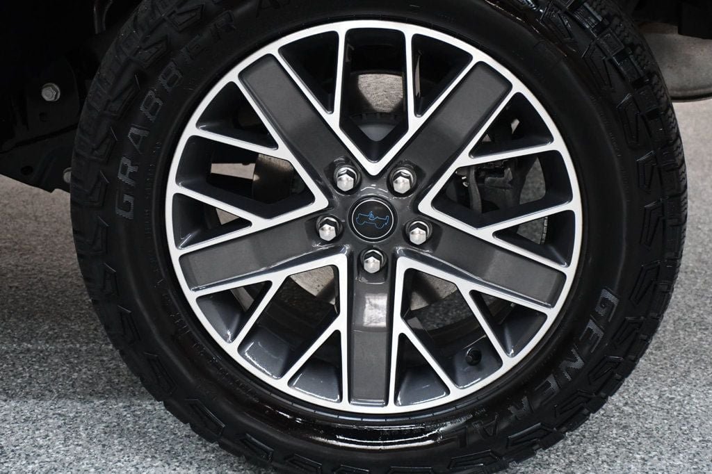 Used 2024 Jeep Wrangler High Altitude AWD/4WD image 20