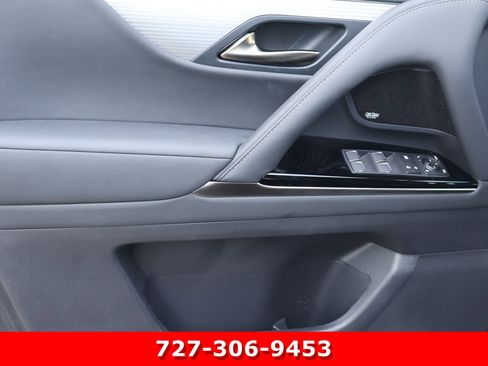 Used 2025 Lexus LX 700h F Sport AWD/4WD image 14