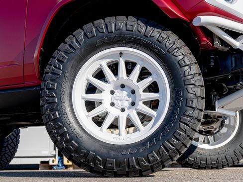 New 2025 Ford Bronco Heritage Edition image 22