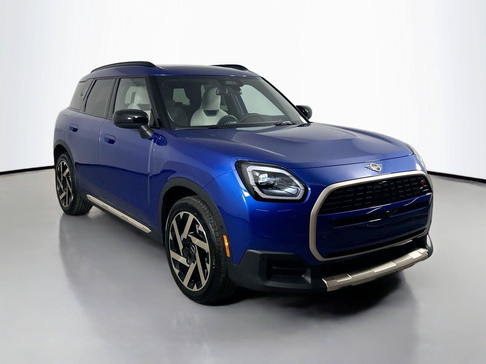 Used 2025 MINI Cooper Countryman S AWD/4WD image 3