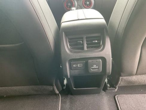 Used 2020 Chevrolet Blazer RS image 13