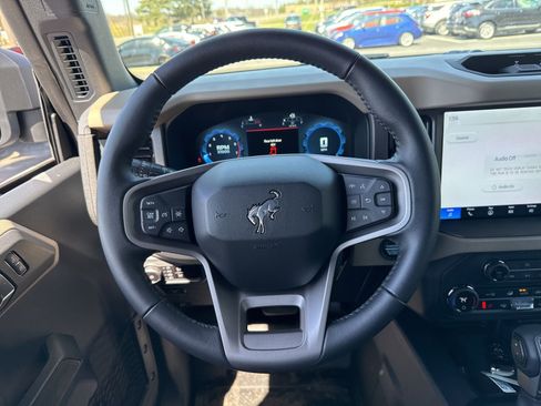 New 2025 Ford Bronco Big Bend w/ Black Diamond Package AWD/4WD image 21