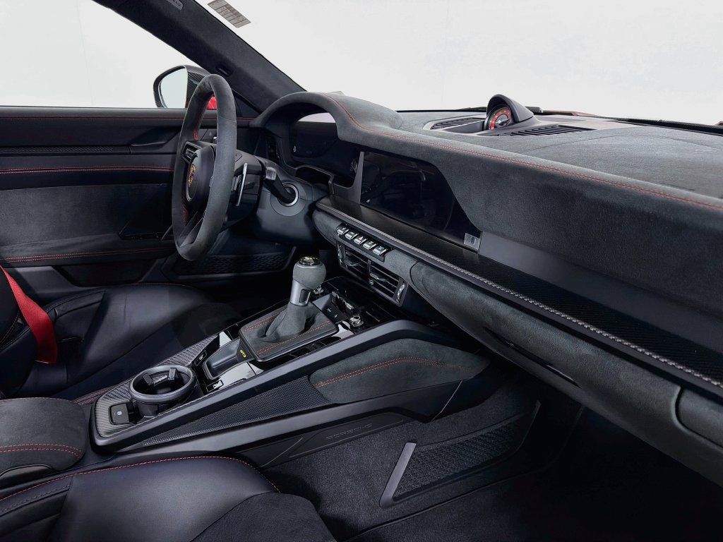 Used 2026 Porsche 911 GT3 RWD image 27