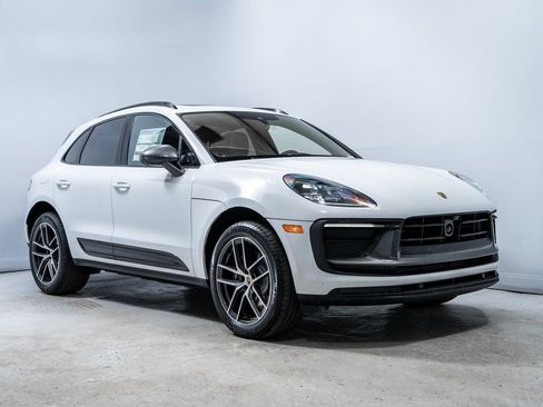 New 2026 Porsche Macan Turbo image 9