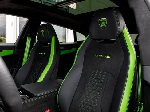 Used 2023 Lamborghini Urus S image 17