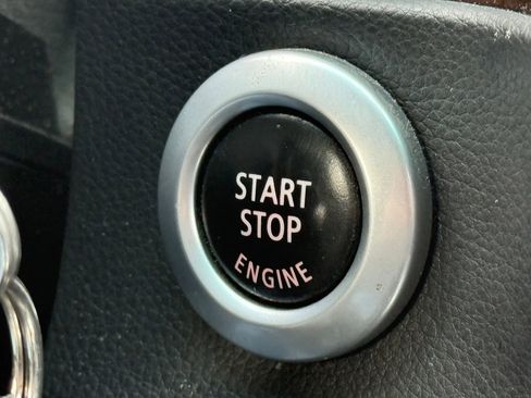 Used 2008 BMW 528i Sedan image 26