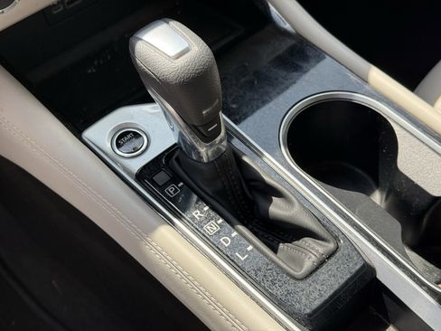 Used 2023 Nissan Altima 2.5 SV image 24