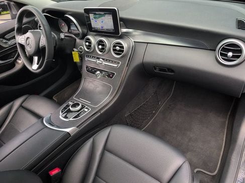 Used 2017 Mercedes-Benz C 300 4MATIC Sedan image 23