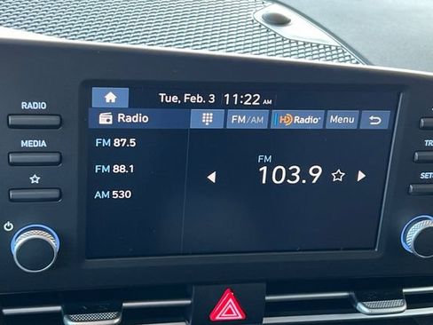 New 2026 Hyundai Elantra Blue image 17