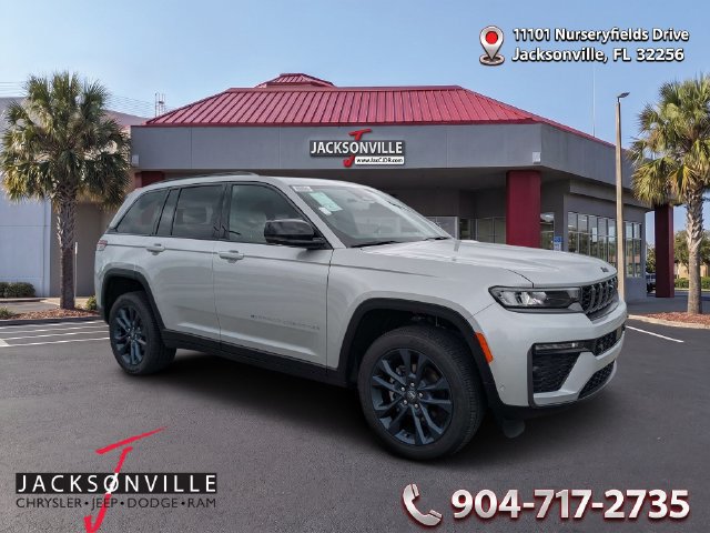 New 2026 Jeep Grand Cherokee Limited AWD/4WD 360° Tour