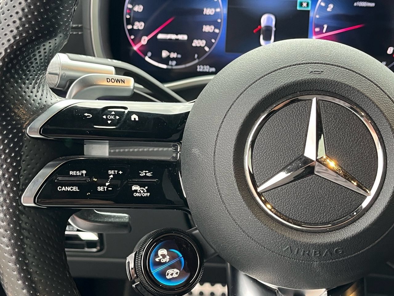 Used 2022 Mercedes-Benz SL 55 AMG 4MATIC image 19